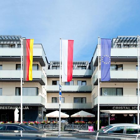 Cristal Spa Дзьвіжино Екстер'єр фото