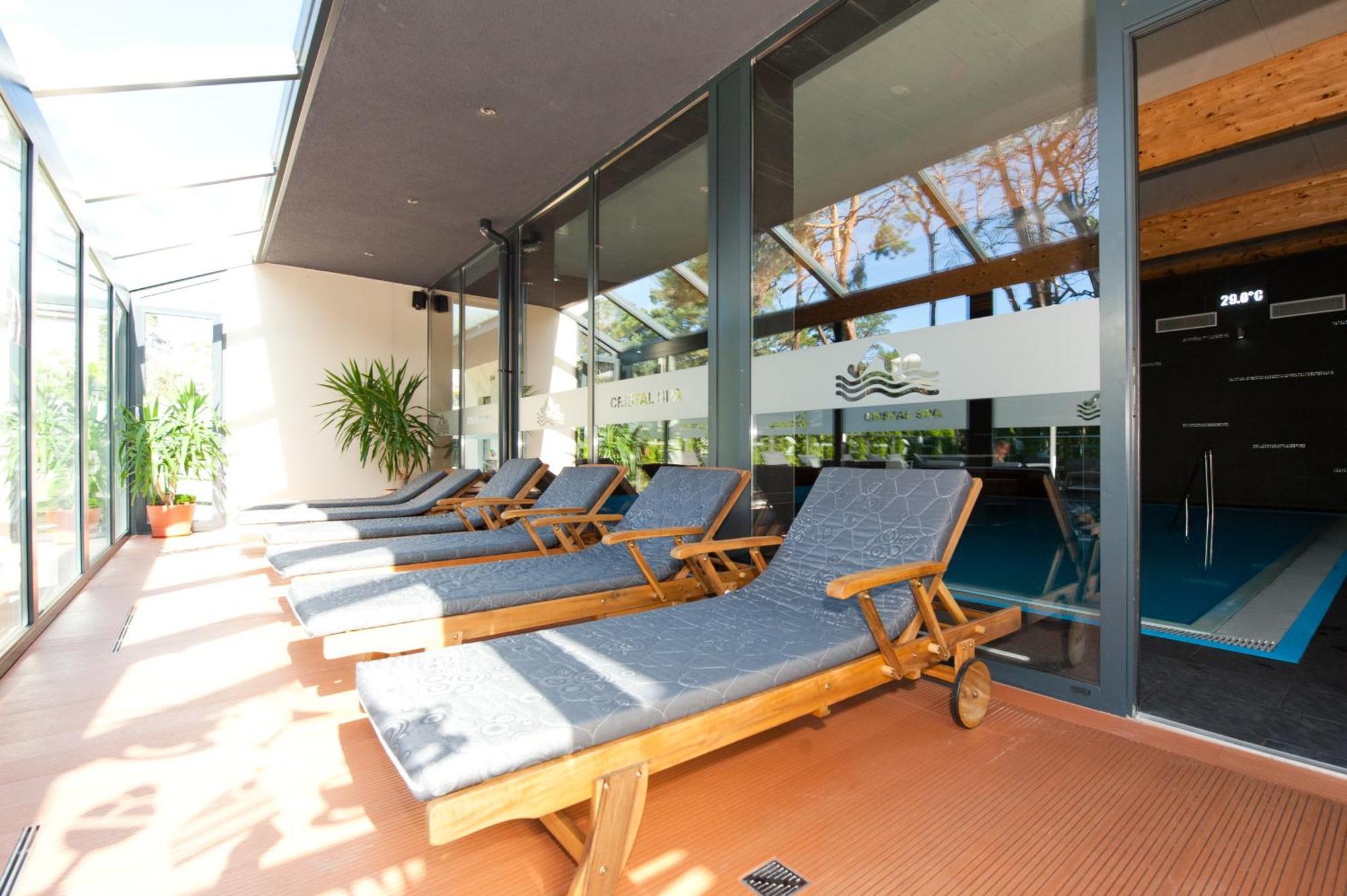 Cristal Spa Дзьвіжино Екстер'єр фото
